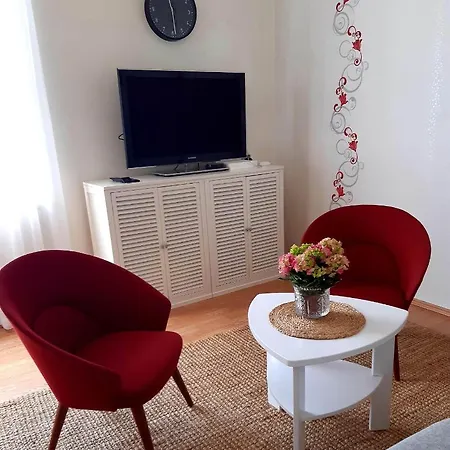 Quiet In Centrum Apartment
